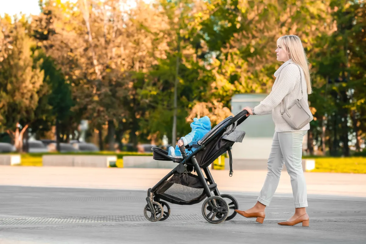 Test delle passeggini compattabili ideali per i viaggi.