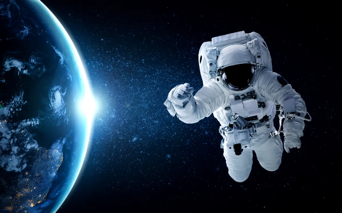 Come creare una camera tematica sullo spazio.