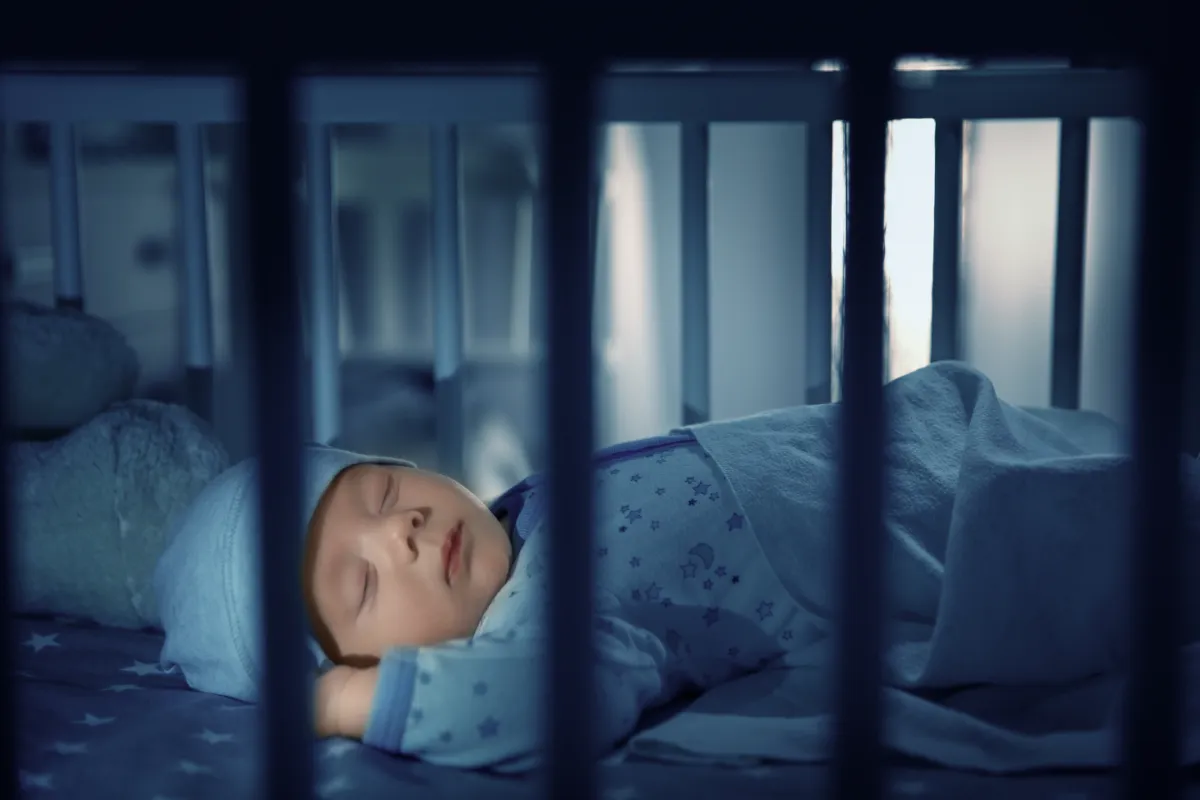 Come scegliere i vestiti da notte per il tuo bambino.
